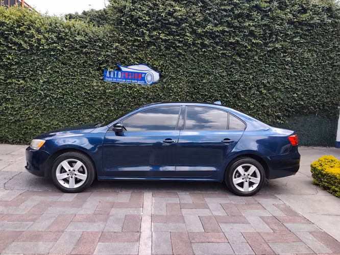 Volkswagen Jetta Modelo 2014 - Imagen 4