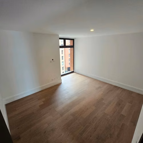 LINDO APARTAMENTO EN RENTA EN ZONA 5 EDIFICIO CENTRICO - Image 1