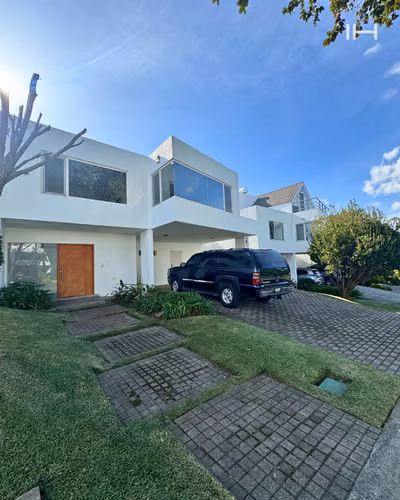 CASA EN RENTA ZONA 16 CAMPOS DE SAN ISIDRO - Image 1
