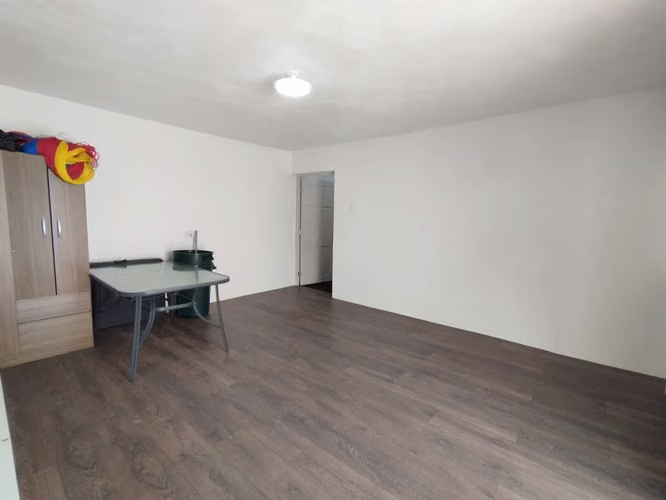 CASA EN VENTA EN ZONA 6 COLONIA SAN RAFAEL - Miniatura 8