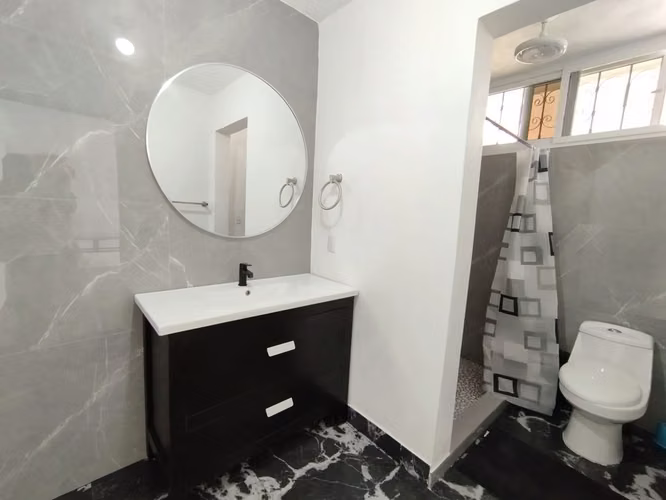 CASA EN VENTA EN ZONA 6 COLONIA SAN RAFAEL - Miniatura 12