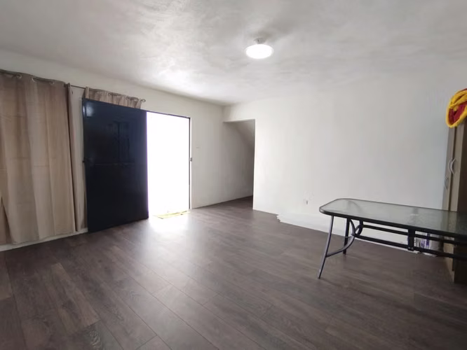 LINDA CASA EN VENTA EN ZONA 6 COLONIA SAN RAFAEL - Miniatura 9
