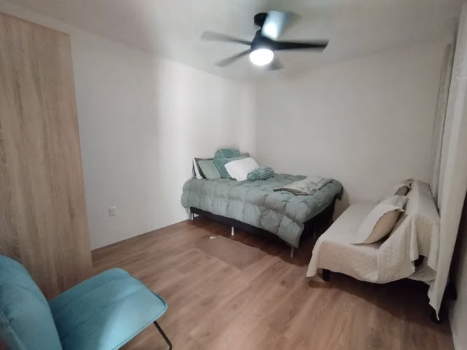 LINDA CASA EN VENTA EN ZONA 6 COLONIA SAN RAFAEL - Miniatura 4