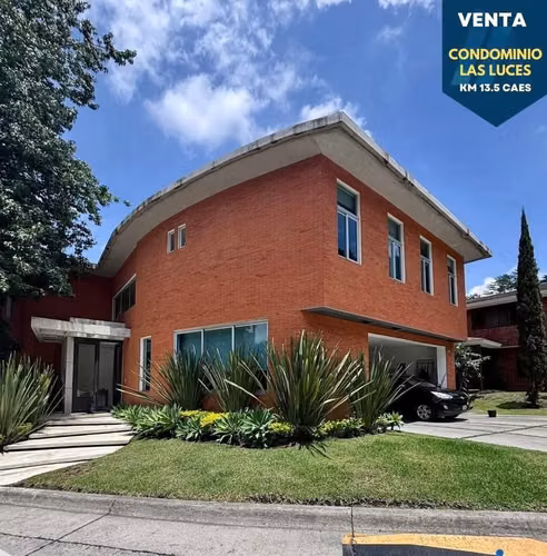 CASA EN VENTA CONDOMINIO LAS LUCES - DISEÑO, LUJO Y EXCLUSIVIDAD - KM. 13.5 CARRETERA A EL SALVADOR