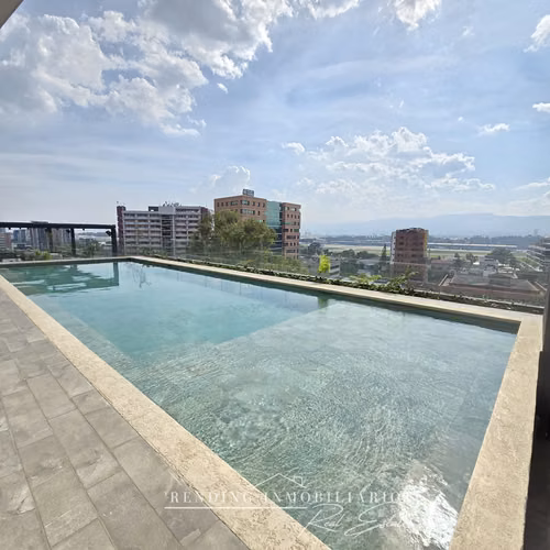 Apartamento en renta zona 14 Edificio Parque 14 de 2 habitaciones + 2 parqueos - Imagen 7