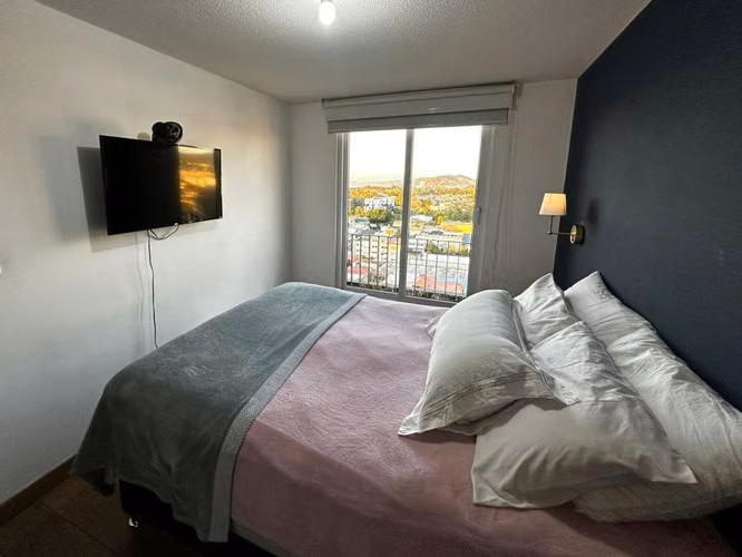 PENTHOUSE AMUEBLADO EN ALQUILER EN EDIFICIO ROQUE ZONA 2 - Imagen 14