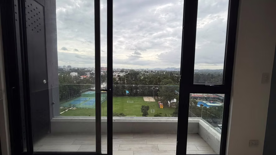 ALQUILER DE APARTAMENTO EN EDIFICIO PARQUE 15 - Imagen 6