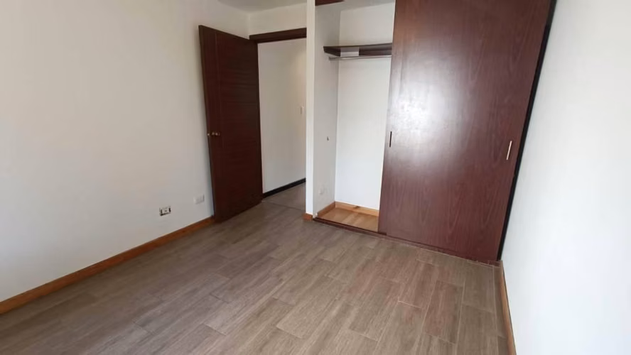 ZONA 7 VENDO APARTAMENTO EN LA FLORESTA 11MTS2 - Imagen 5