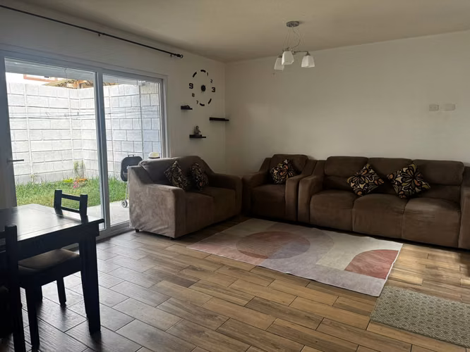 Casa en Residencial de lujo, San josé pinula - Imagen 3