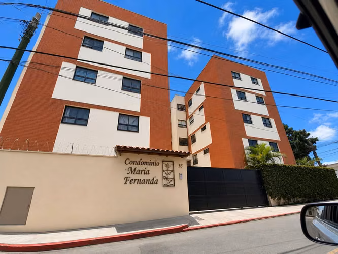 Apartamento en Renta Zona 14 La Villa