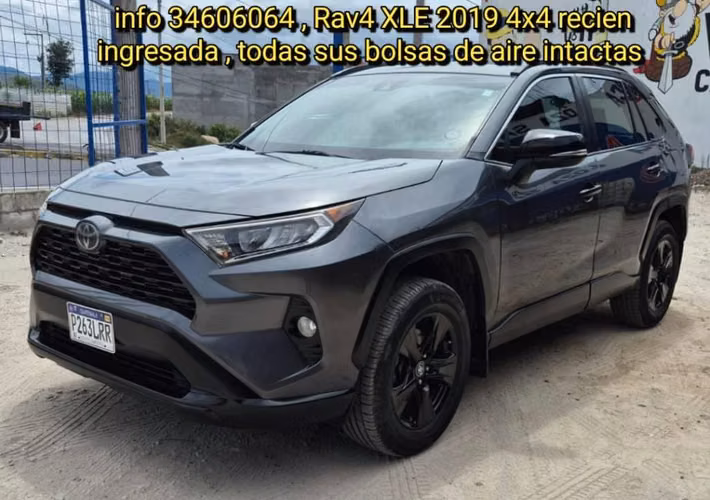 Toyota Rav4 2019 XLE 4x4
