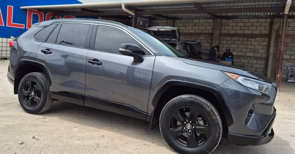 Toyota Rav4 2019 XLE 4x4