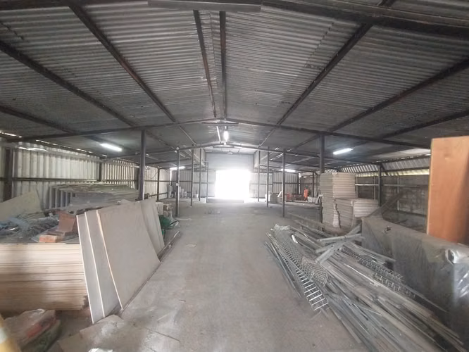 ALQUILO : Bodega de 700 M2 dentro de Garita en sector de AMATITLAN - Imagen 4