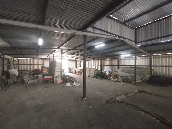 ALQUILO : Bodega de 700 M2 dentro de Garita en sector de AMATITLAN - Imagen 3