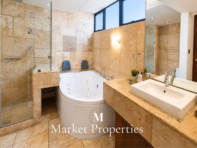 Apartamento amueblado en renta en Premiere Club, Zona 14 | 260 m² | 3 habitaciones | 2 parqueos - Imagen 7