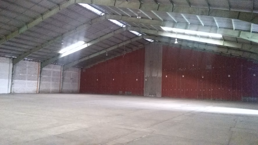 ALQUILO : AMPLIA BODEGA de 6,000 M2 en Villa Nueva a pocos Metros de CA-9 - Imagen 9