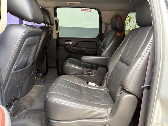 Chevrolet Suburban LT Importado Modelo 2011 - Imagen 12