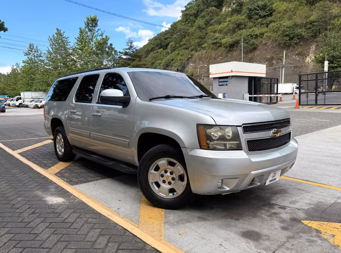 Chevrolet Suburban LT Importado Modelo 2011