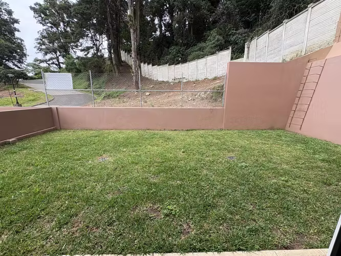 Zona 16 por el Pulte casa dentro de garita en venta - Imagen 9