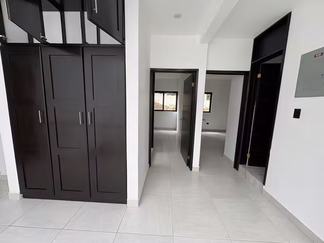 Zona 16 por el Pulte casa dentro de garita en venta - Imagen 19