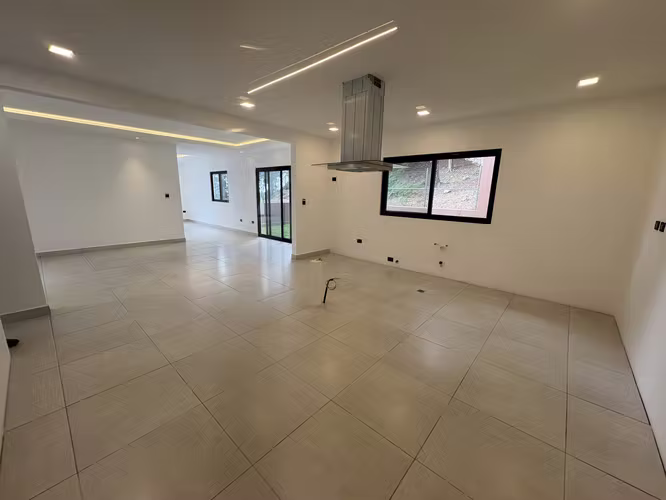 Zona 16 por el Pulte casa dentro de garita en venta - Imagen 7