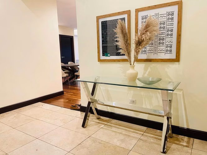RENTA DE APARTAMENTO AMUEBLADO O SIN AMUEBLAR EN EDIFICIO TIFFANY CAÑADA, ZONA 14 - Imagen 9