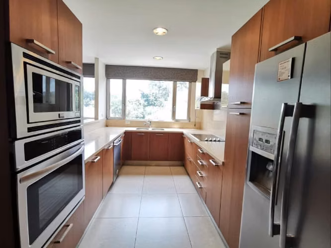 RENTA DE APARTAMENTO AMUEBLADO O SIN AMUEBLAR EN EDIFICIO TIFFANY CAÑADA, ZONA 14 - Imagen 8
