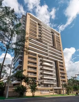RENTA DE APARTAMENTO AMUEBLADO O SIN AMUEBLAR EN EDIFICIO TIFFANY CAÑADA, ZONA 14