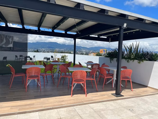 Venta de Apartamento en Torre Vertical, Zona 12 - Imagen 1