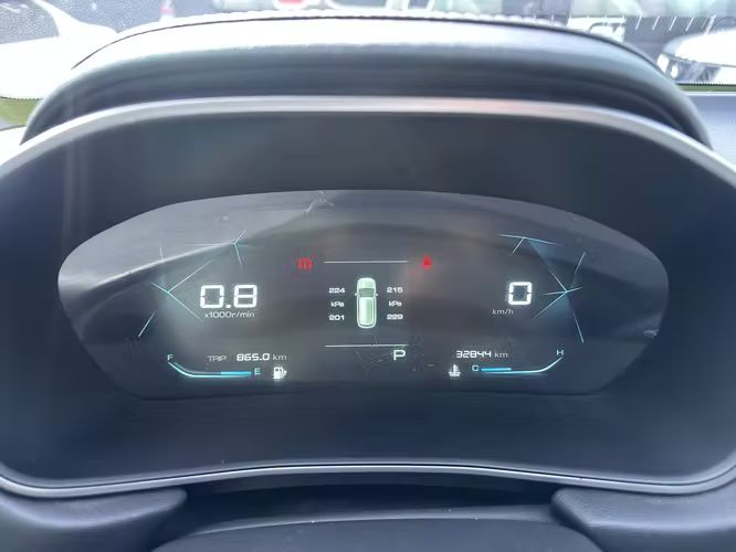 Chevrolet Captiva Lt 2023 Automática y Tiptronic de Agencia un Dueño Bien Cuidada Nítida Nada que Invertir Super Económica con Récord de agencia - Imagen 9