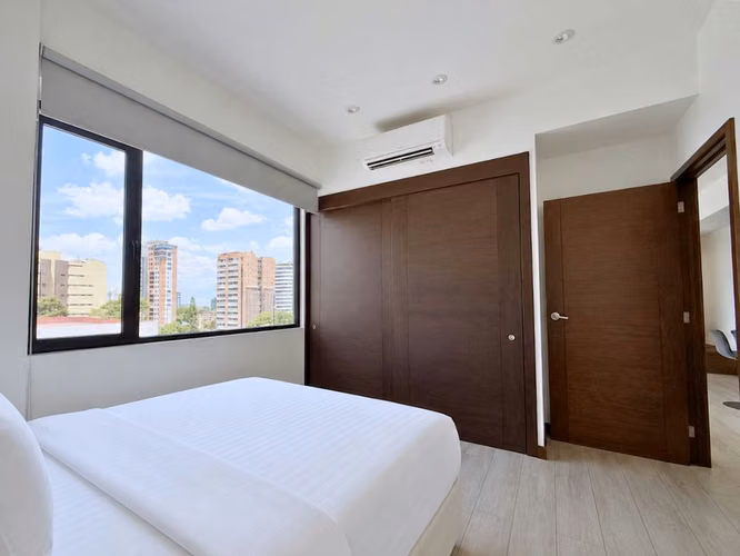 RENTA DE APARTAMENTO EN EDIFICIO NOVUS, ZONA 14 - Imagen 9
