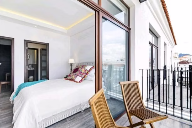 Penthouse Amueblado en Renta | Ciudad Cayalá Zona 16 | Club La Miranda - Imagen 9