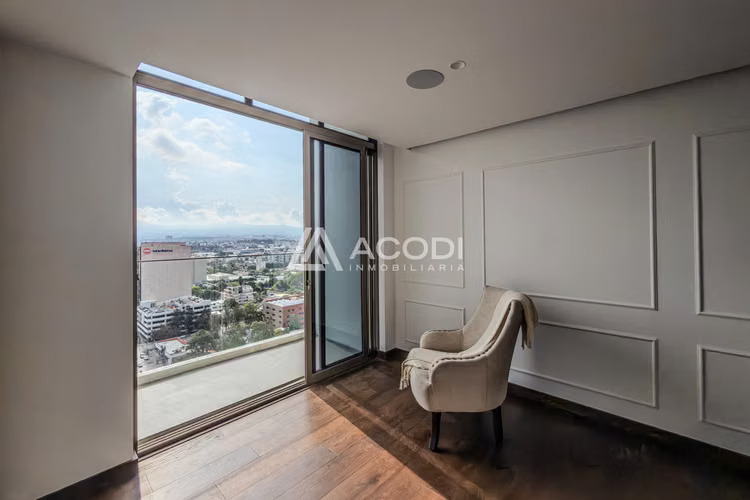 Apartamento en Zona 10 - Imagen 4