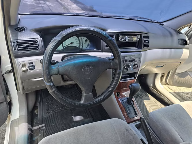TOYOTA COROLLA 2002 - Imagen 2