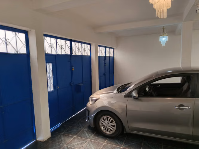 VENDO BONITA Y SEGURA CASA EN ZONA 6 BARRIO SAN ANTONIO - Imagen 10