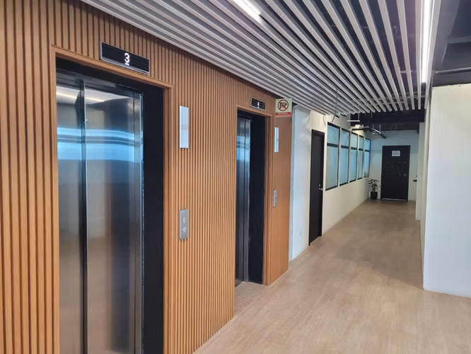 2 OFICINAS EN RENTA EN EDIFICIO BUSSINESS CENTER - Imagen 14