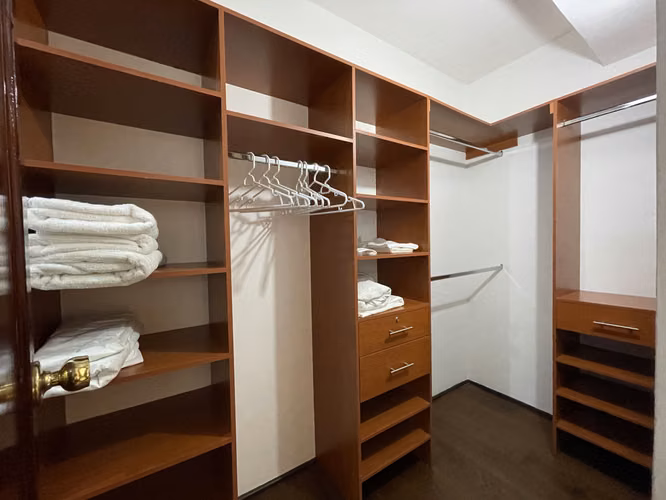 Zona 10, 160 mts² de apartamento en venta y o alquiler - Imagen 10