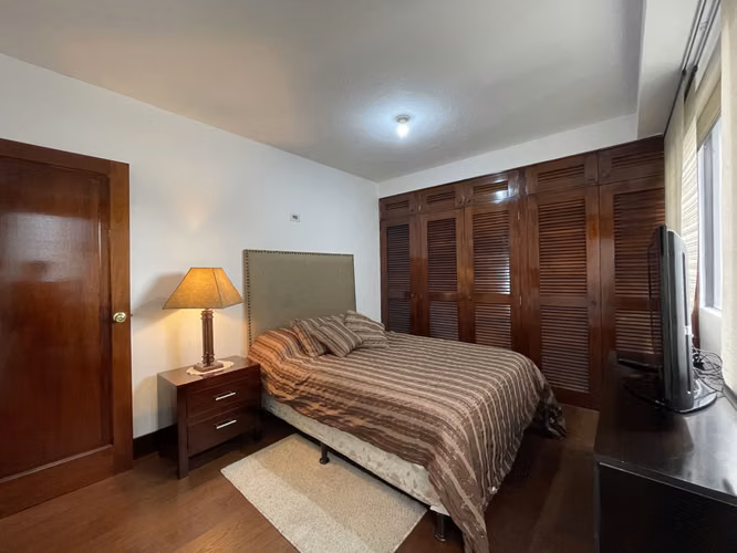 Zona 10, 160 mts² de apartamento en venta y o alquiler - Imagen 13