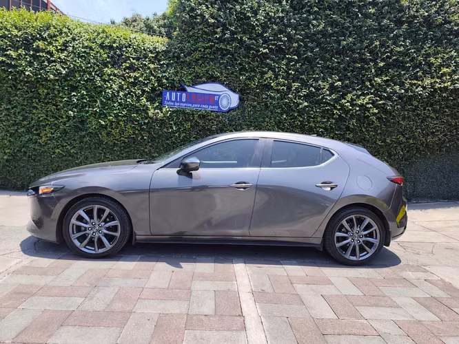 Mazda Mazda 3 Preferred  Modelo 2019