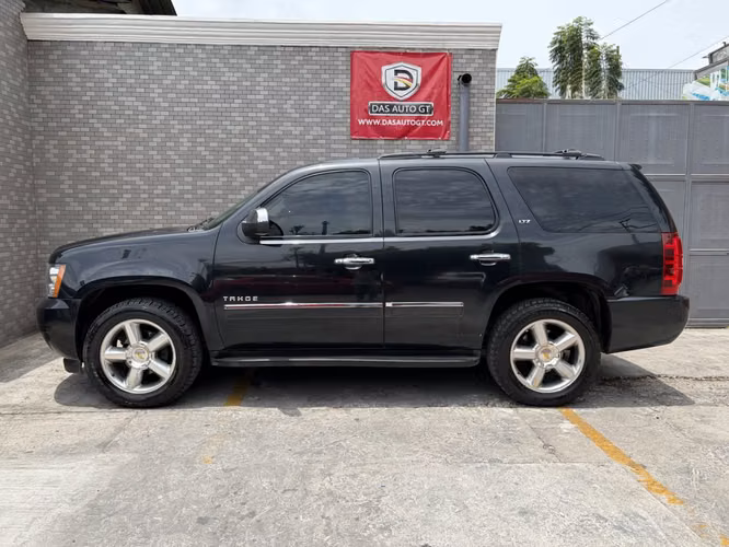 Chevrolet Tahoe LTZ de Agencia Modelo 2012