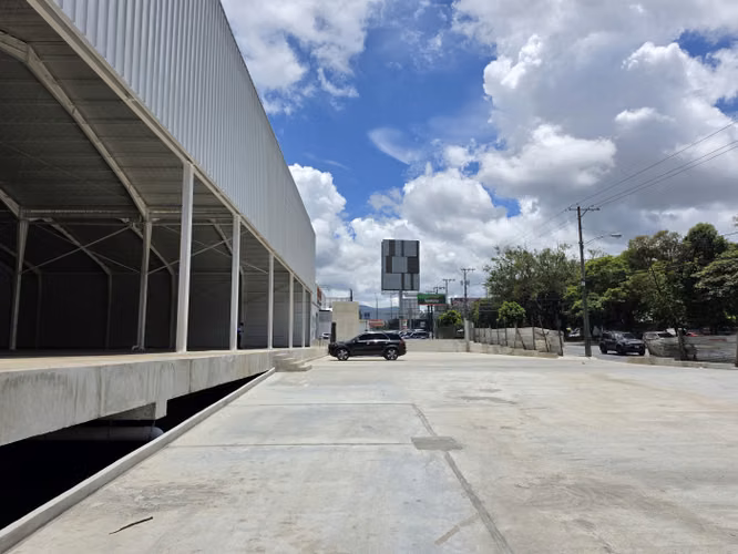 NAVE INDUSTRIAL EN RENTA CALZ ROOSEVELT ZONA 11 GT - Imagen 7