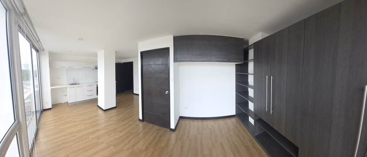 LINDO APARTAMENTO EN RENTA EN EDIFICIO 7-47 ZONA 4 - Imagen 3