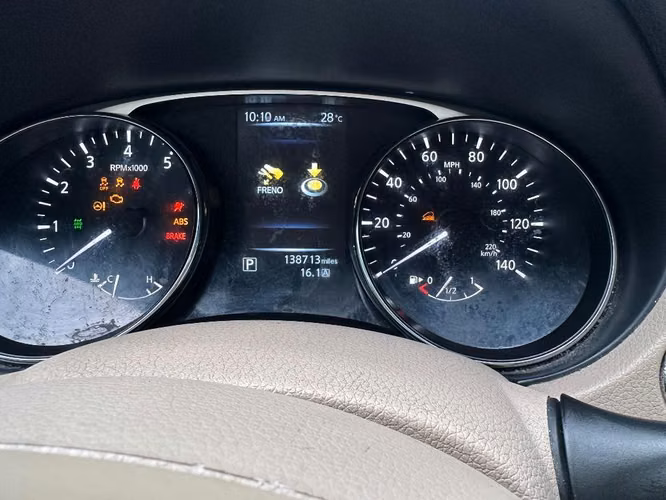 NISSAN ROGUÉ SV AWD M/14 - Imagen 6