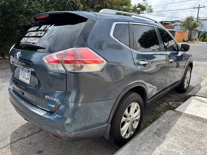 NISSAN ROGUÉ SV AWD M/14 - Imagen 1
