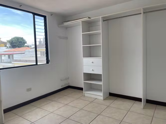 Alquilo Casa en Residencia Los Manantiales Km. 19 - Imagen 9