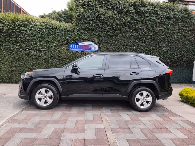 Toyota Rav4 Xle Fwd  Modelo 2021 - Imagen 4
