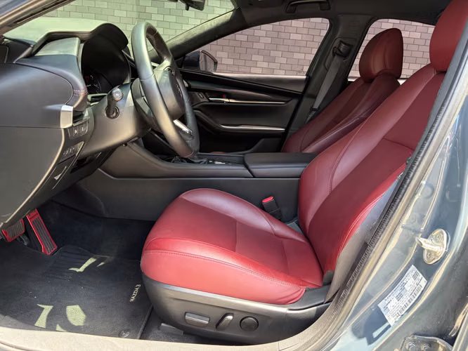 Mazda 3 Preferred Importado Modelo 2024 - Imagen 12