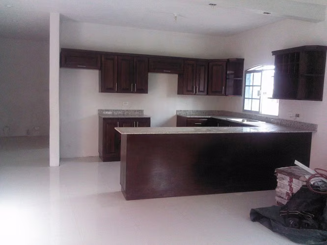 Cotiza tus gabinetes de Cocina a precios especiales y obtendras descuentos especiales!.