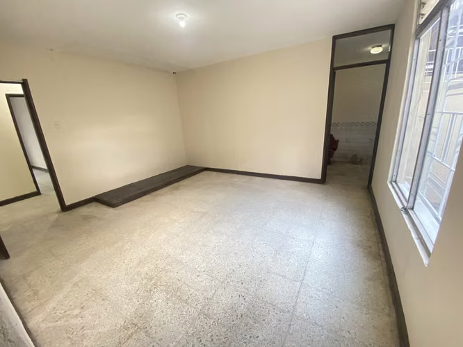 HOUSE FOR OFFICE USE FOR RENT IN ZONE 11 | 18 PARKING SPACES