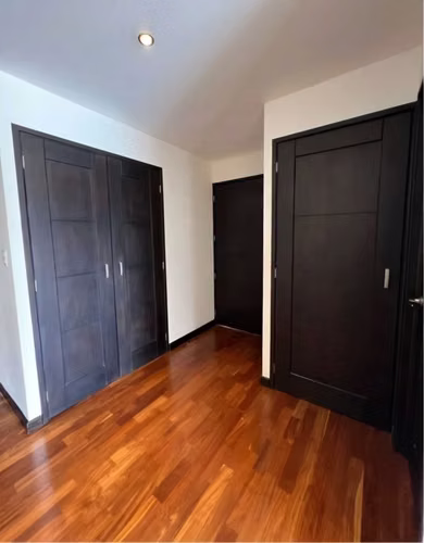 APARTAMENTO DE LUJO EN NIVEL ALTO | 225 M² | 3 PARQUEOS | BONITA VISTA | EN ZONA 10 PV - Imagen 2